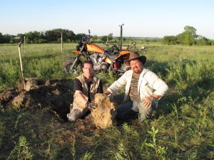 admire kansas meteorite